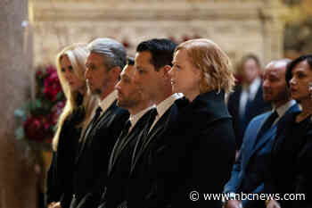 'Succession' extras kept spoilers a secret for months. Now they're sharing their stories on TikTok.