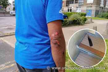 'Massive knife' discovered on stairs of Thornton Heath estate