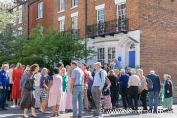 Two female philosophers honoured with plaques in Oxford