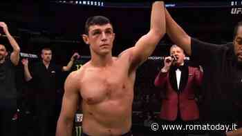 Il lottatore Mma Alessio Di Chirico colpisce tassista, poi si sfoga sui social: "Ho sbagliato e provo vergogna"