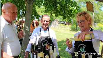 Zahlreiche Gäste beim Reinstädter Landmarkt
