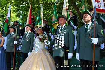 Brenkhausen: Schützen feiern bei Kaiserwetter