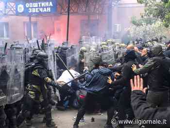 Scontri in Kosovo: 11 militari italiani feriti, 3 gravi