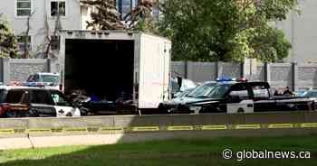 2 dead, one in hospital after police pursuit, shooting in Calgary