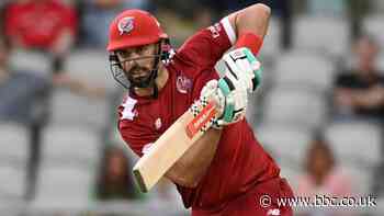 T20 Blast: Lancashire Lightning storm to big win over Notts Outlaws