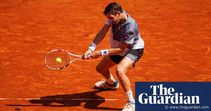 ‘What are we doing here?’ Cameron Norrie upset with umpire’s intervention