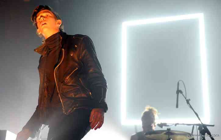 Matty Healy says podcast controversy “actually doesn’t matter”