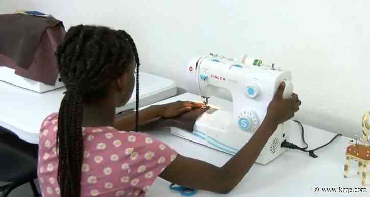 Albuquerque non-profit makes waterproof pillows for homeless