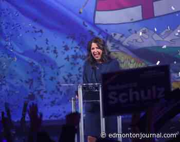 Alberta Election 2023: Smith, UCP supporters celebrate electoral victory