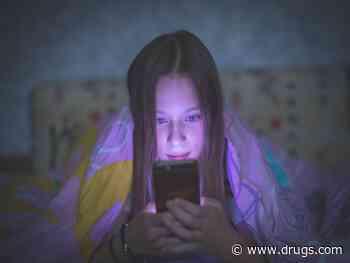 One Key to Good Sleep for Teens: No Social Media at Bedtime