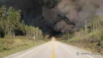 Forest fires close highway near White River, Hornepayne in northern Ontario