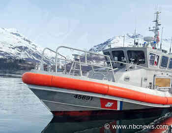 1 dead and 4 missing after charter boat sinks off the coast of Alaska