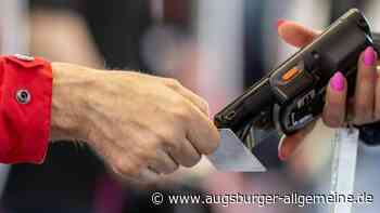 Fahrgast ohne Ticket flüchtet und verletzt Kontrolleurin