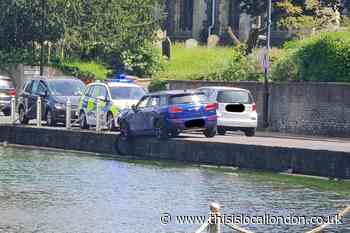 Car almost falls into Carshalton Pond after crash on High Street