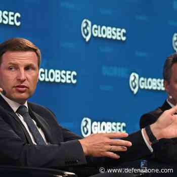 Estonia Will Ask For a Clearer Path for Ukraine to Join NATO