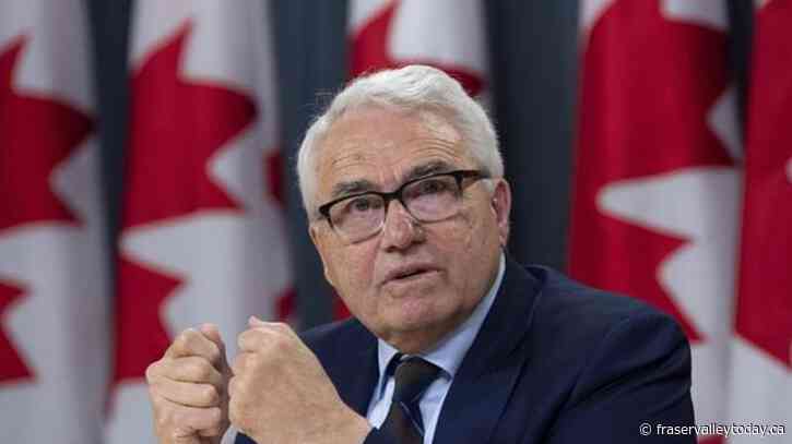 Air Canada failing to provide full services in both official languages: report