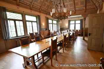 Heiraten in Warburg: Nur 15 Menschen dürfen in historischen Rathaussaal