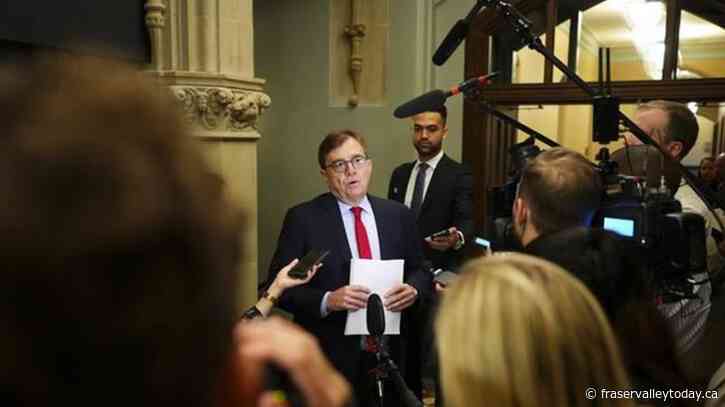 Government amending Atlantic Accords to include offshore wind energy, spur production