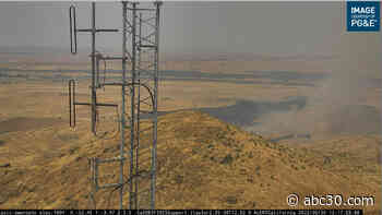 Evacuation warnings in place due to vegetation fire in Fresno County