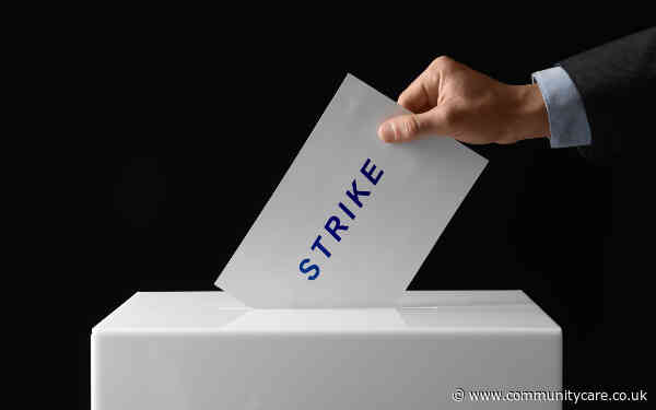 Union calls on social workers to strike over council pay offer