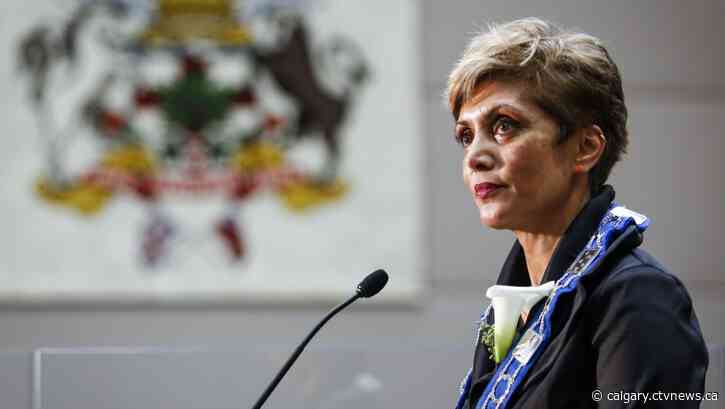 Calgary's mayor congratulates returning provincial government, cautions over divisive rhetoric