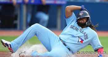 Jays pound out 14 hits in 7-2 win over Brewers