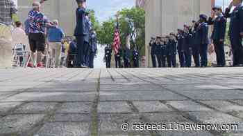 Many participate in solemn Memorial Day event at the Victory Arch in Newport News