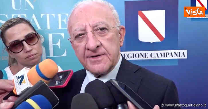 L’ironia di De Luca: “Pnrr? Fitto e il Vesuvio sono i più grandi produttori di fumo al mondo”