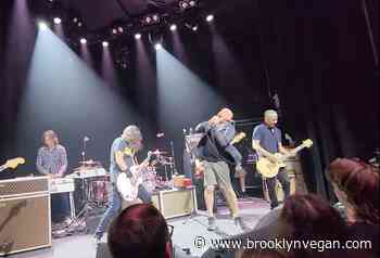 Foo Fighters opened DC's The Atlantis by covering Bad Brains w/ Scream's Peter Stahl