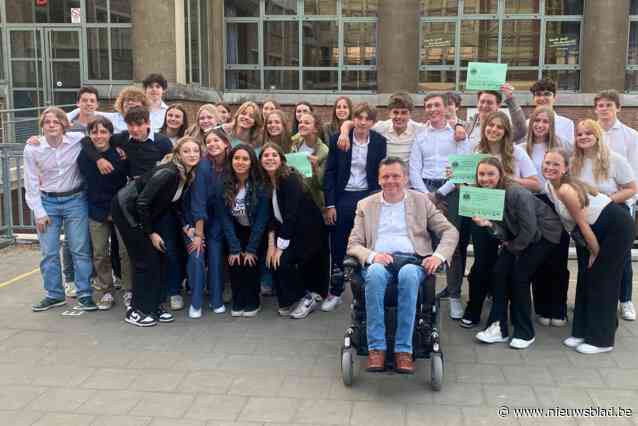 Lionsclubs belonen leerlingen tijdens finale van Scholenproject: “Helpt hen om betrokken brugers te worden”