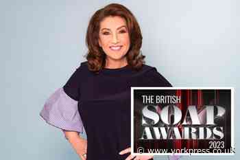 Jane McDonald to replace Phillip Schofield on British Soap Awards