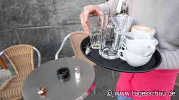 5,8 Millionen Jobs durch Mindestlohnerhöhung besser bezahlt