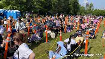 Taylor Swift Mania Begins: Fans Line Up for Hours in Hopes of Snagging Early Merch