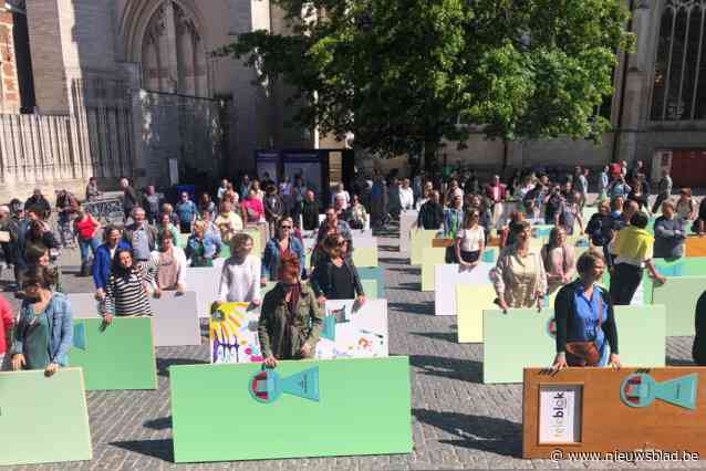 Campagne tegen taboe op geestelijke gezondheid afgetrapt op Grote Markt: “Mensen die zich niet goed voelen, moeten het ook durven zeggen”