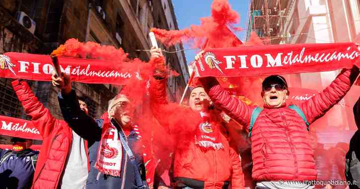 La Fiom in trasferta a Parigi per chiedere un incontro a Stellantis: il viaggio dei 100 delegati da Torino simbolo della parabola dell’ex Fiat