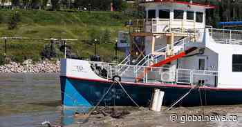 Edmontonians encouraged to practice safety on, around North Saskatchewan River