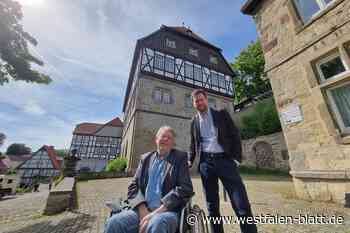 Dr. Robert Peper legt los: Leiter der VHS tritt Stelle in Warburg an