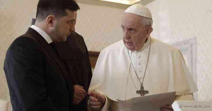 Commentary: Can Pope Francis bring peace to Ukraine?