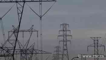 Quebec forest fires trigger power outages for thousands throughout province