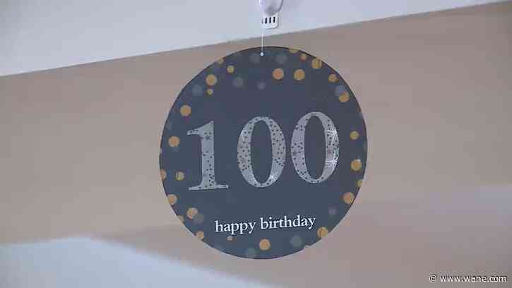 Fort Wayne man celebrates 100th birthday