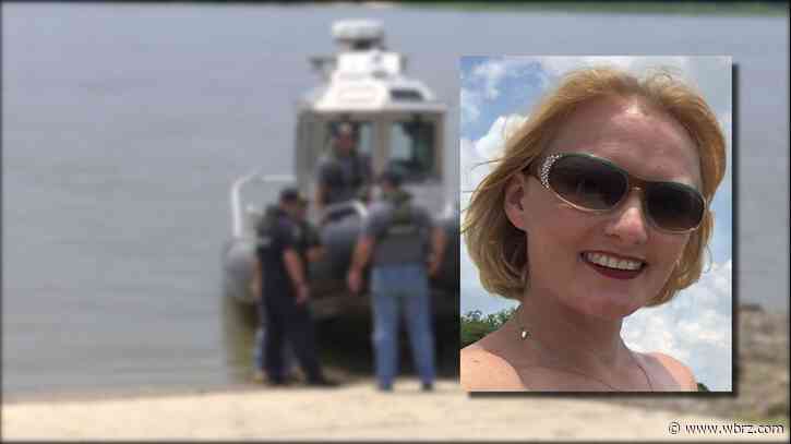 Body of woman who fell into Mississippi River recovered