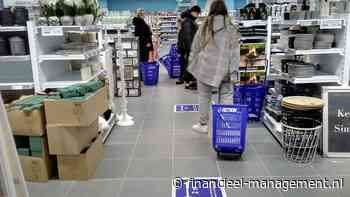 Action vervangt machine weer door medewerker