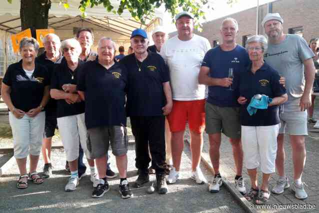 De Plotters winnen petanquetornooi na spannende strijd