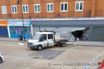 Co-op in Elm Park targeted in 'attempted break-in'