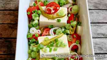 Kluskes Leckerbissen: Gegrillter Feta ohne Metallverpackung