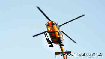 Junger Autofahrer (18) stirbt bei Unfall in Niederbayern - vier Schwerverletzte