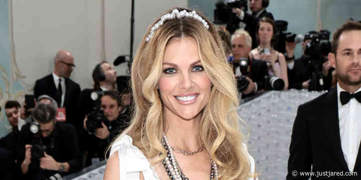Brooklyn Decker Debuts a Dramatic New Haircut - See Pics of Her Chic Bob!