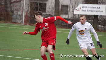 Zweite Klatsche in der Relegation - Der TSV 1860 Rosenheim steigt in die Landesliga ab