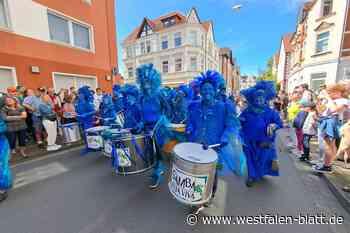 Der Carnival ist zurück auf der Straße