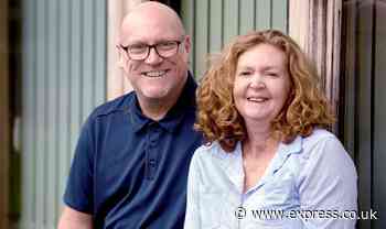 Family explain how they make extra £2,000 a month from home - it 'doesn’t feel like work'